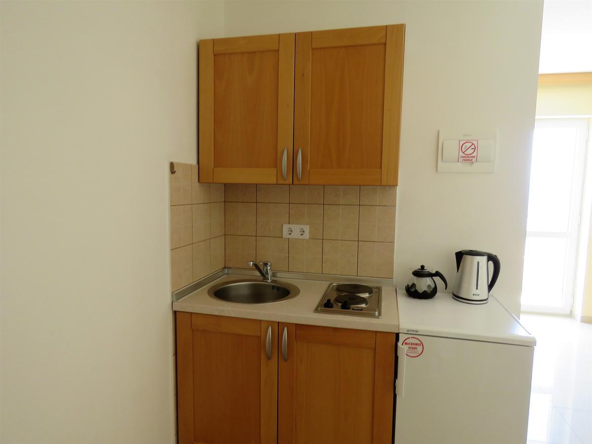 Apartments Kojan Omiš Zewnętrze zdjęcie